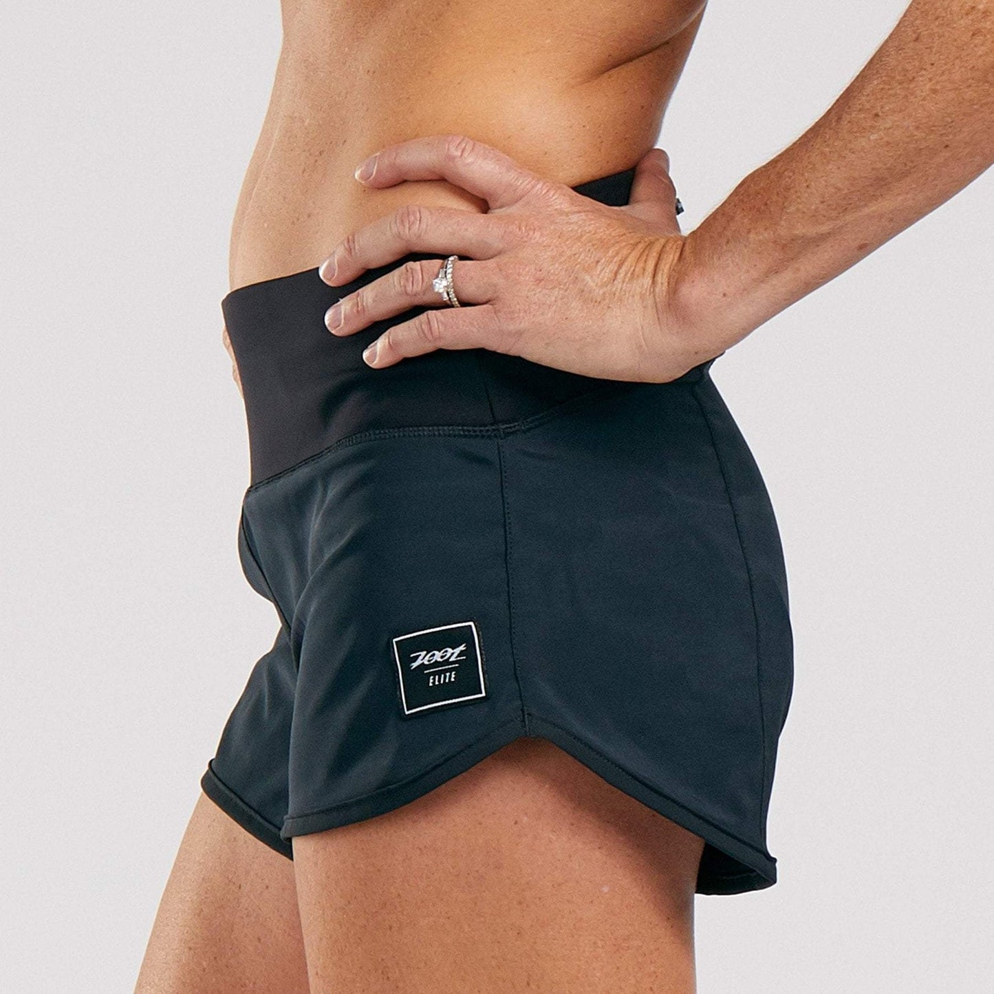 מכנס ריצה WOMENS ELITE RUN 3" SHORT - ELITE