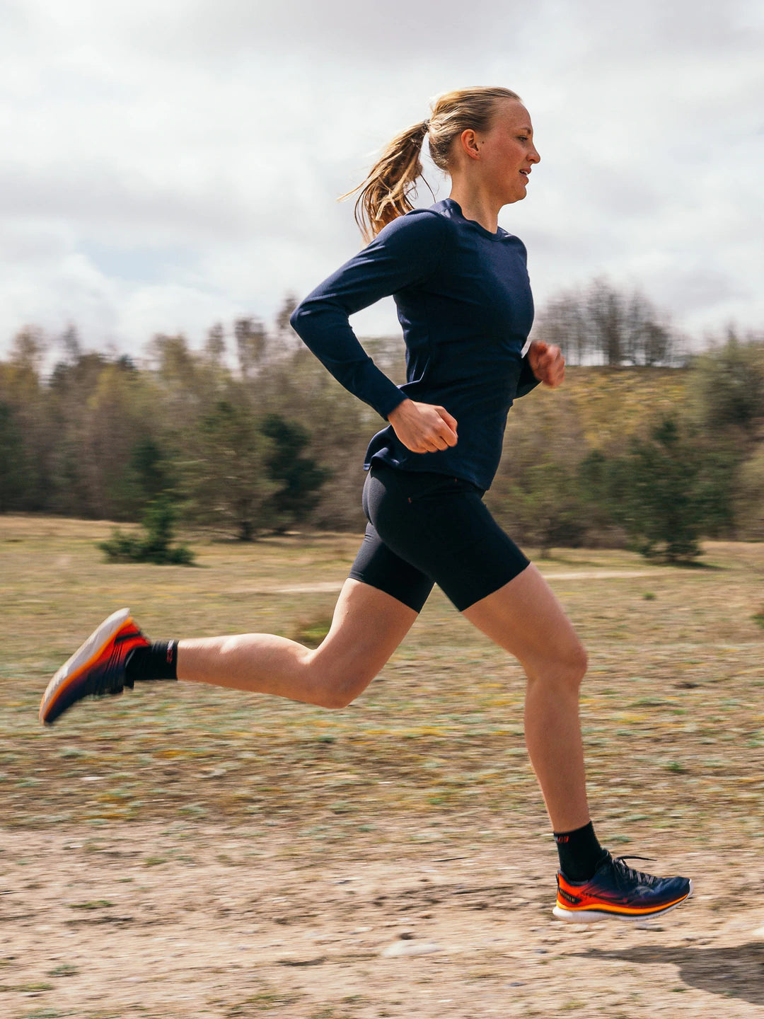 מכנס ריצה FUSION WOMENS C3 SHORT TRAINING TIGHTS