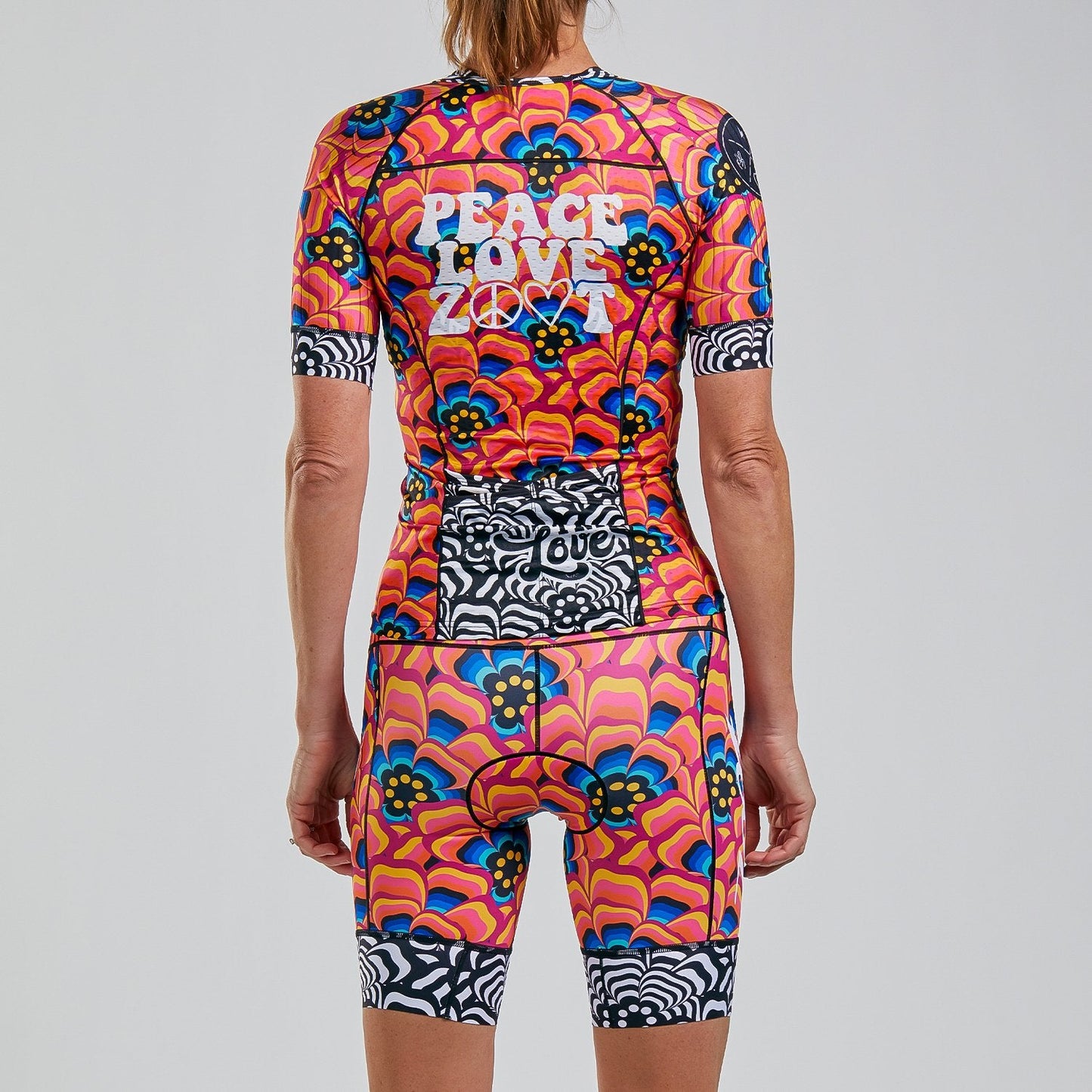 חולצת רכיבה נשים ZOOT WOMENS LTD TRI AERO JERSEY - TRI LOVE