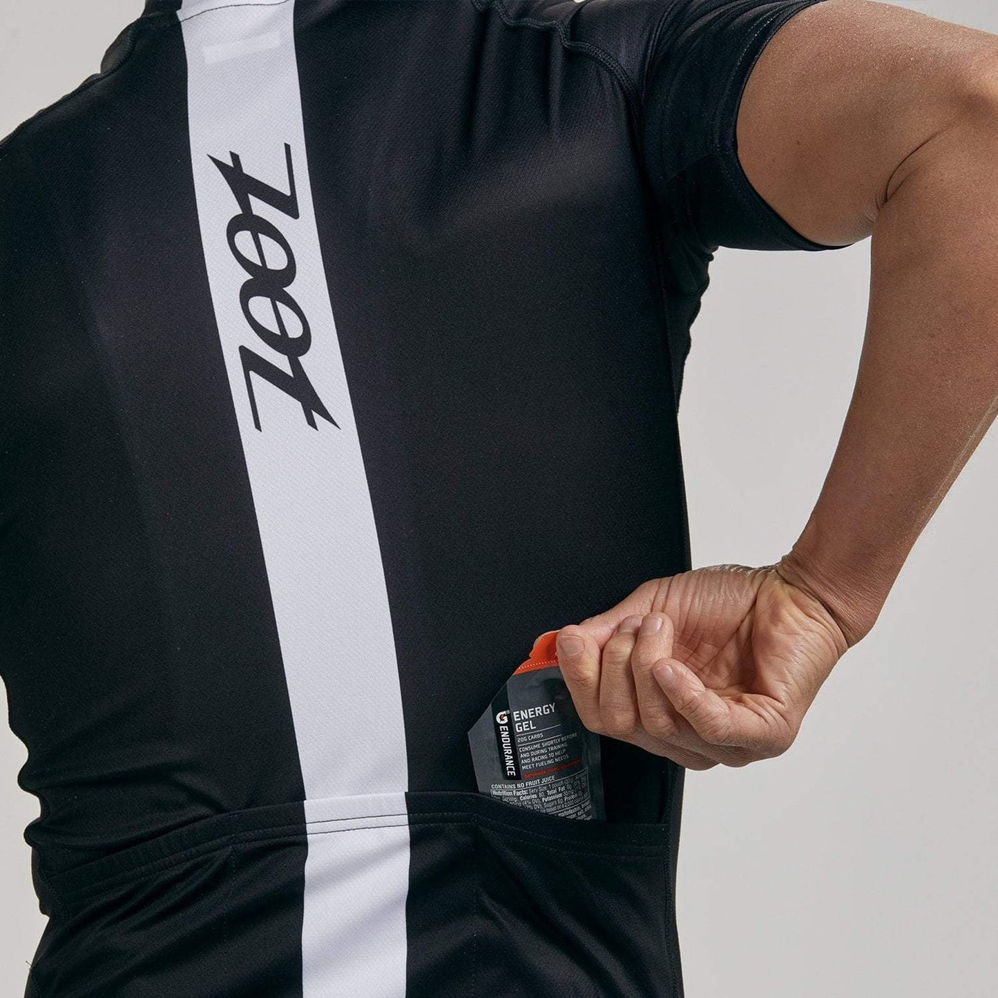 חולצת רכיבה גברים ZOOT MENS CORE + CYCLE JERSEY - BLACK