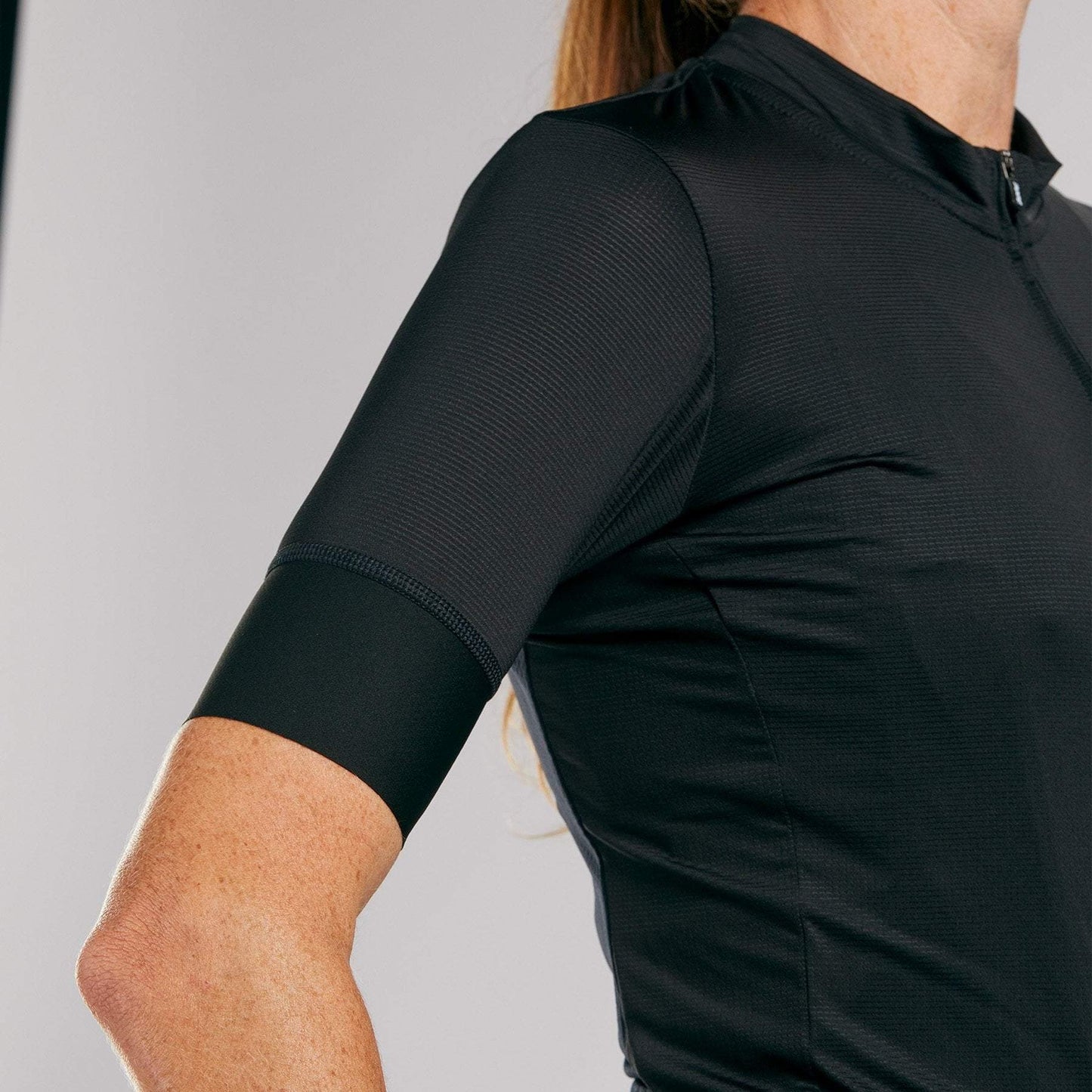 חולצת רכיבה נשים WOMENS ELITE CYCLE AERO JERSEY - ELITE